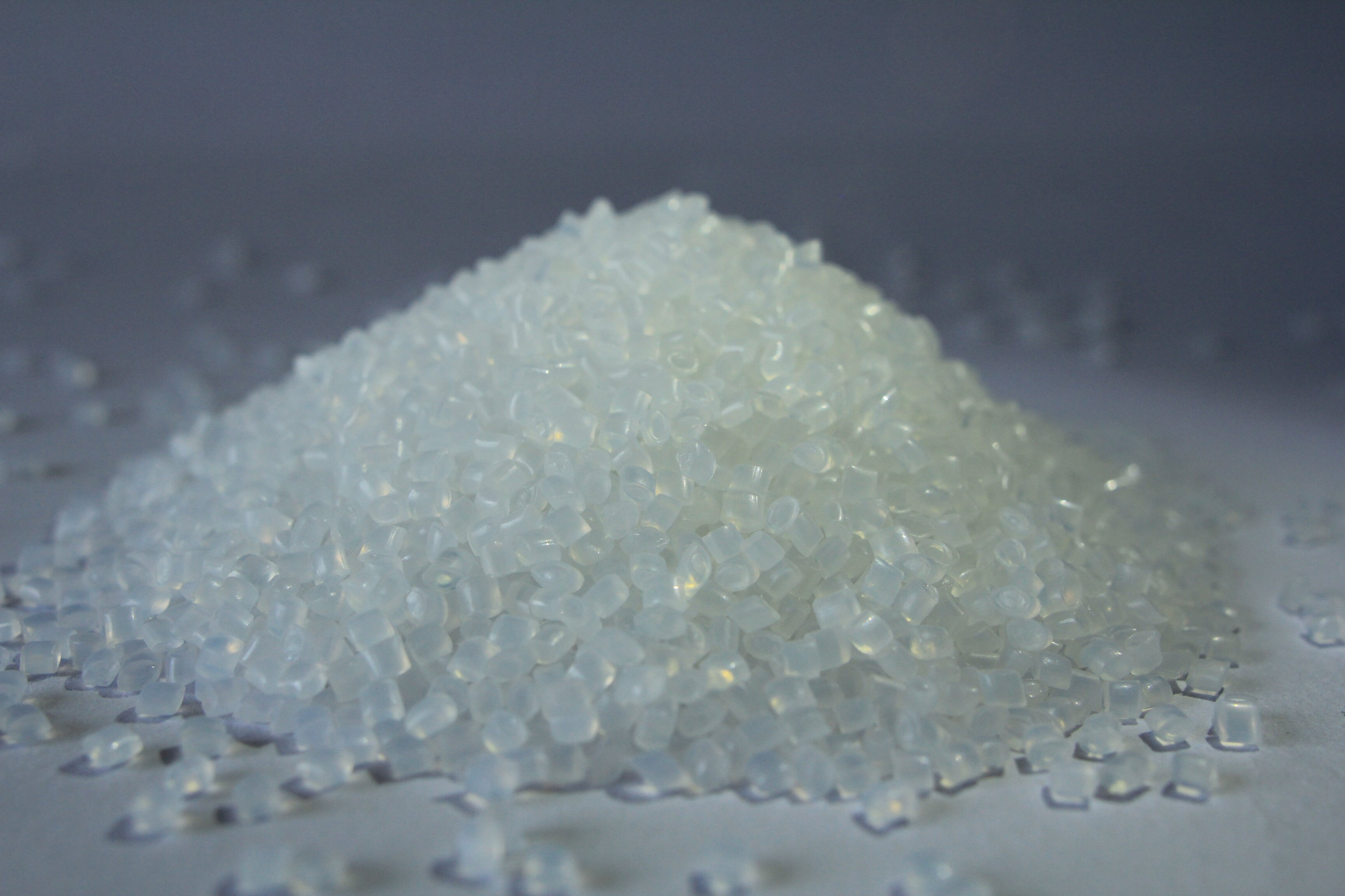 改性尼龍的技術(shù)領(lǐng)域:使用燃燒法輕松識(shí)別塑料種類